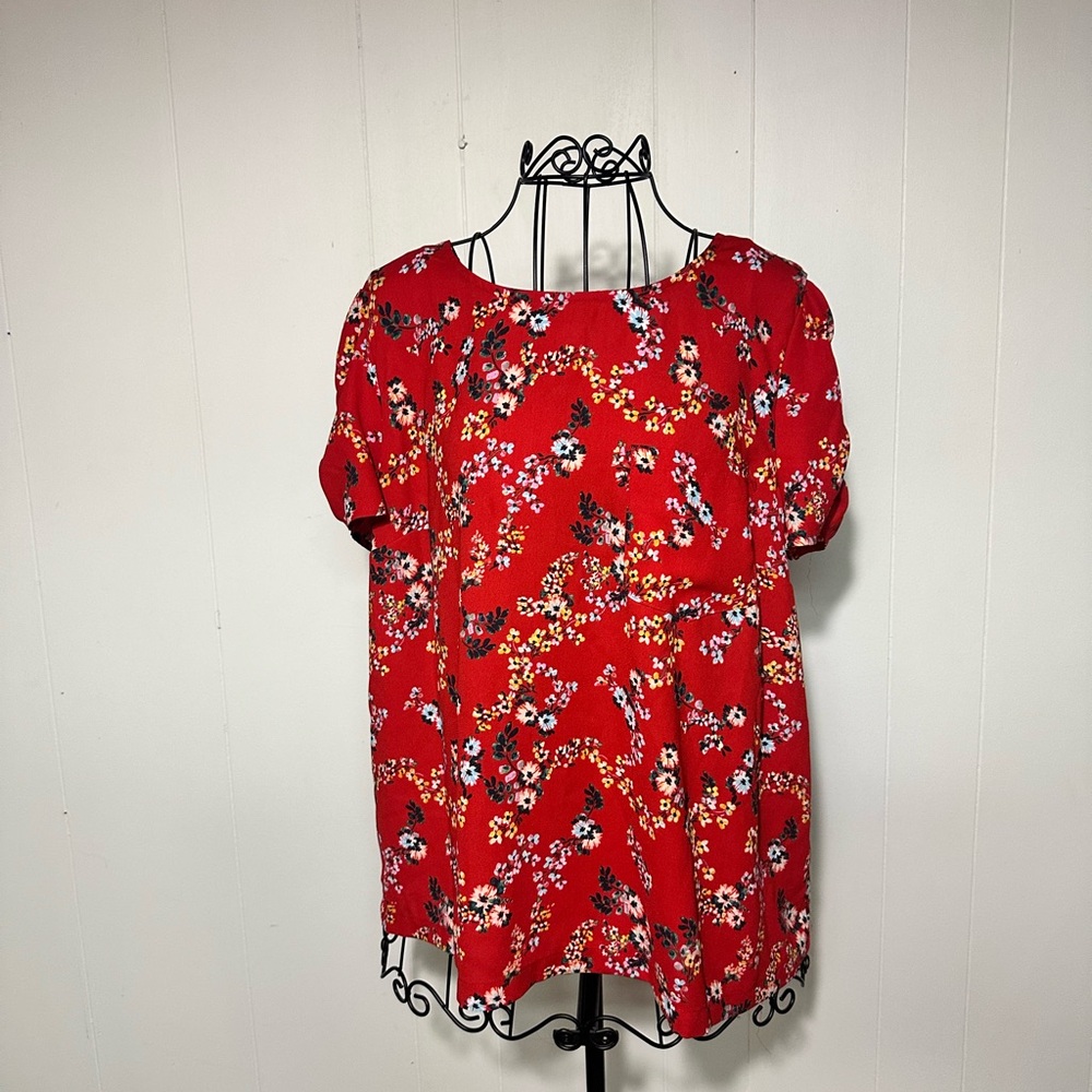 Lauren Conrad Red Floral Top